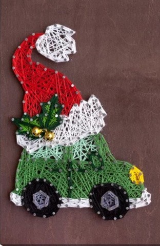 Набор для творчества STRING ART «Новогодняя машинка» Набор для творчества STRING ART «Новогодняя машинка»